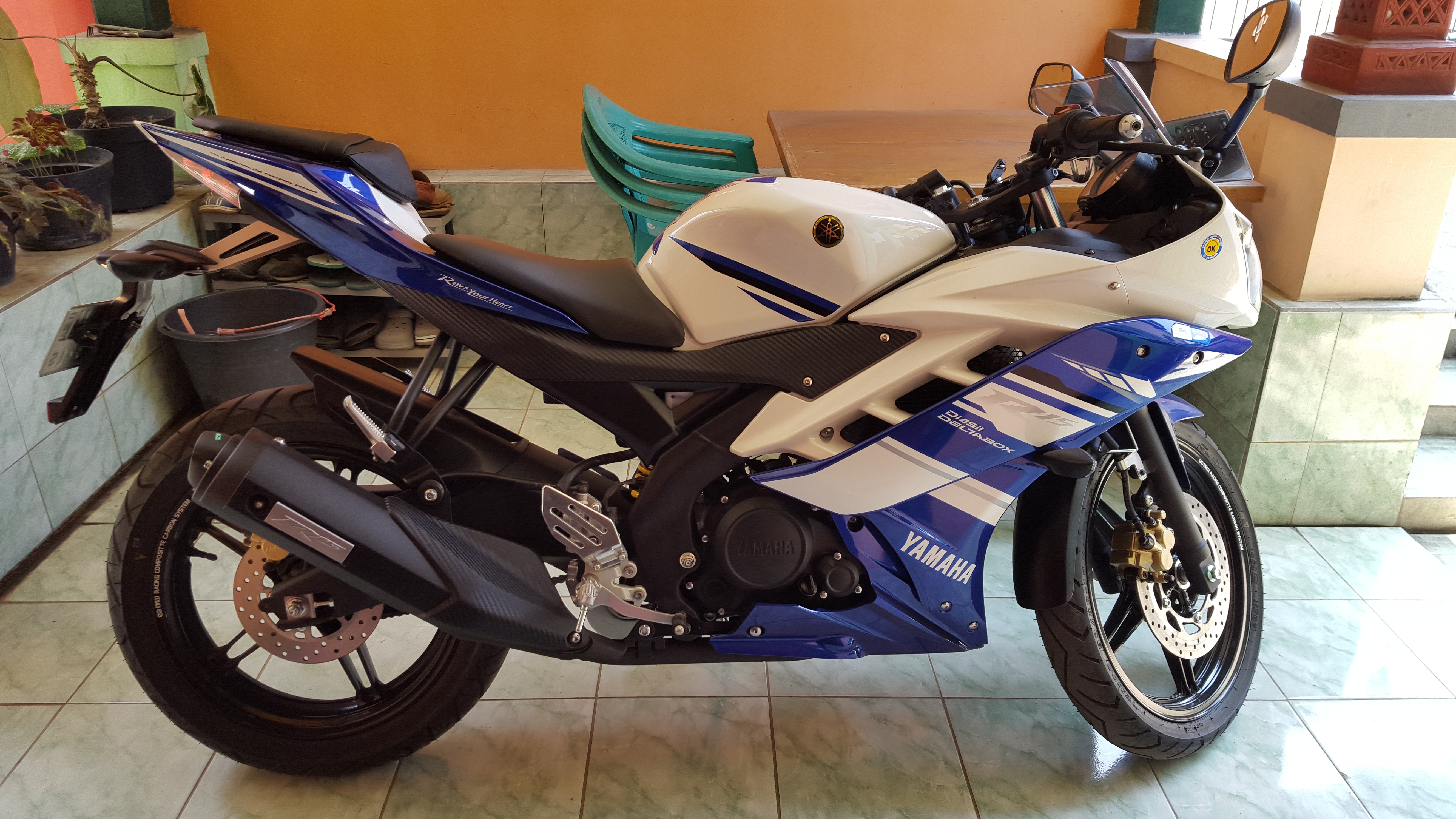 Yamaha Yzf R15 A Place To Share My Experiences